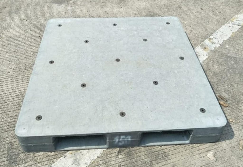 110 x 110 x 15cm (Model Double)