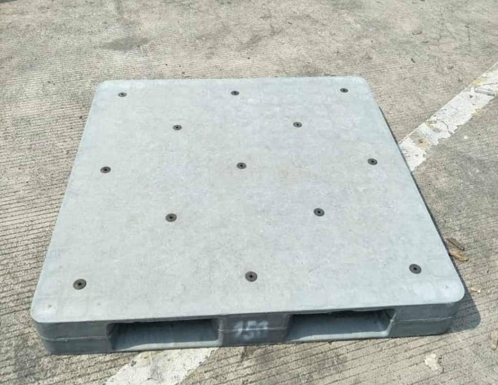 110 x 110 x 15cm (Model Double)